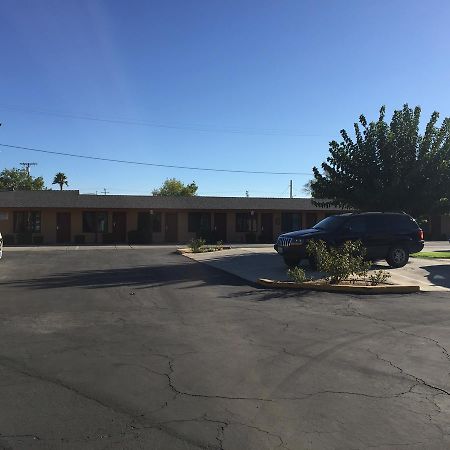 Black Horse Motel Apple Valley Bagian luar foto