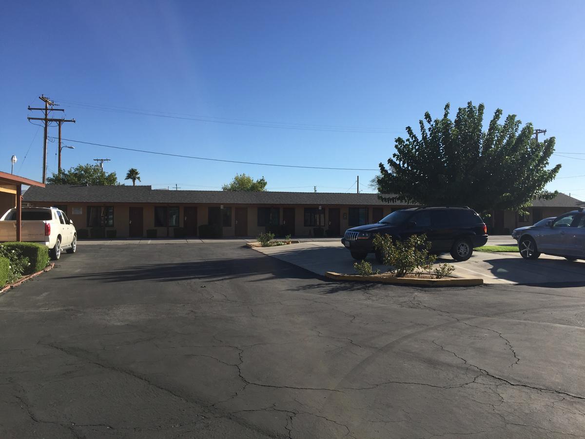 Black Horse Motel Apple Valley Bagian luar foto