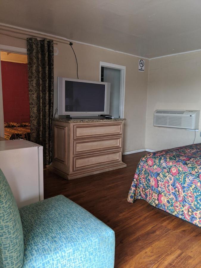 Black Horse Motel Apple Valley Bagian luar foto